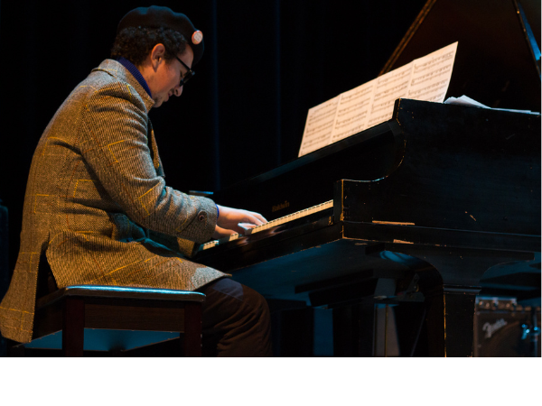 Laney Music piano