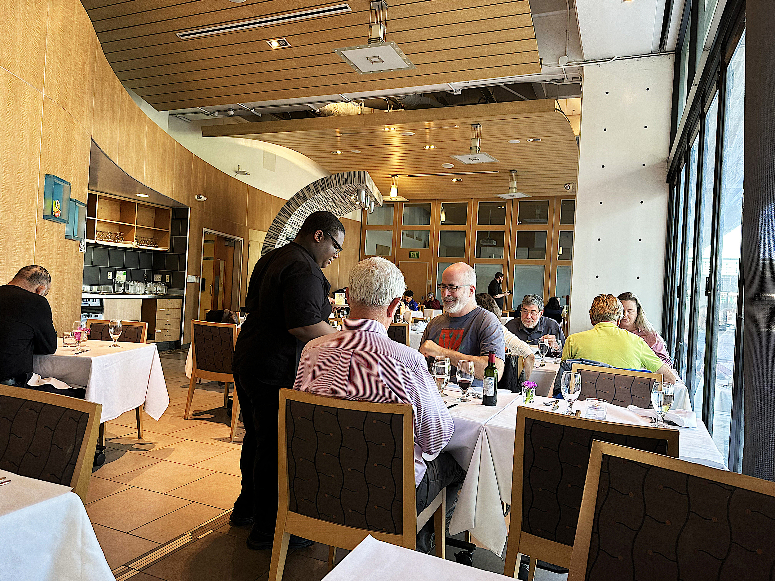 Bistro_IMG_4957_Rozita_Fogelman_2024