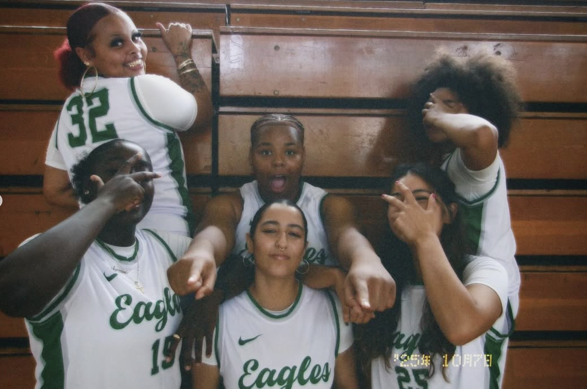 Womens basketball team 7