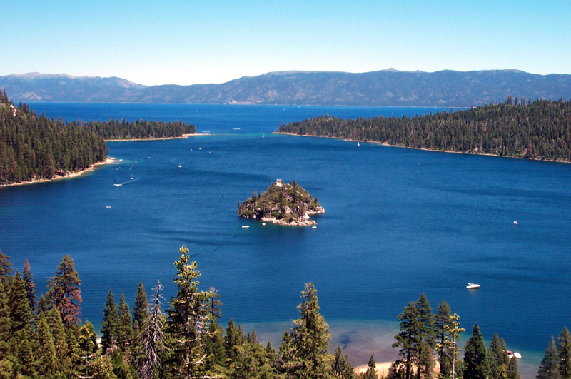 Lake Tahoe image overlooking emerald bay